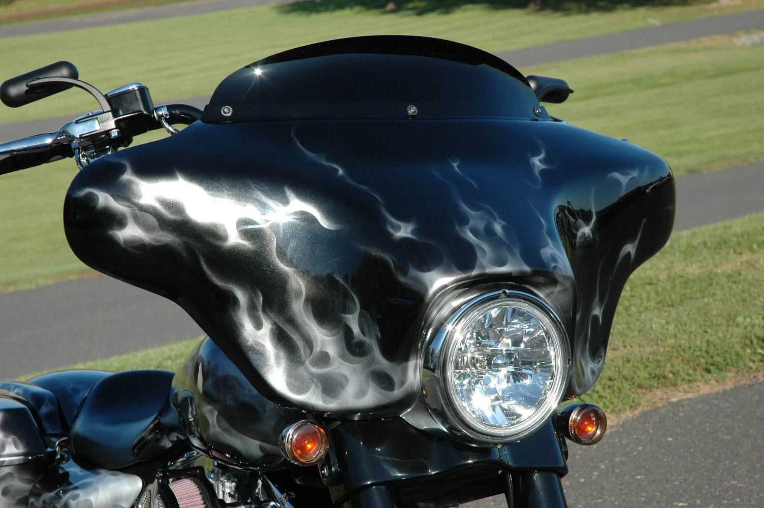 Wind Vest, 4" Windvest Black Replacement Screen Batwing Windshield Harley Touring Bagger