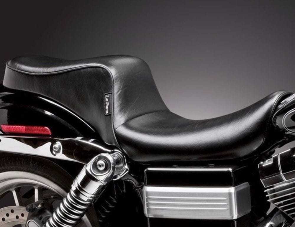 Le Pera, Le Pera Lepera Cherokee Smooth Seat Retro King Queen 2 Up Harley Dyna 2006-2017