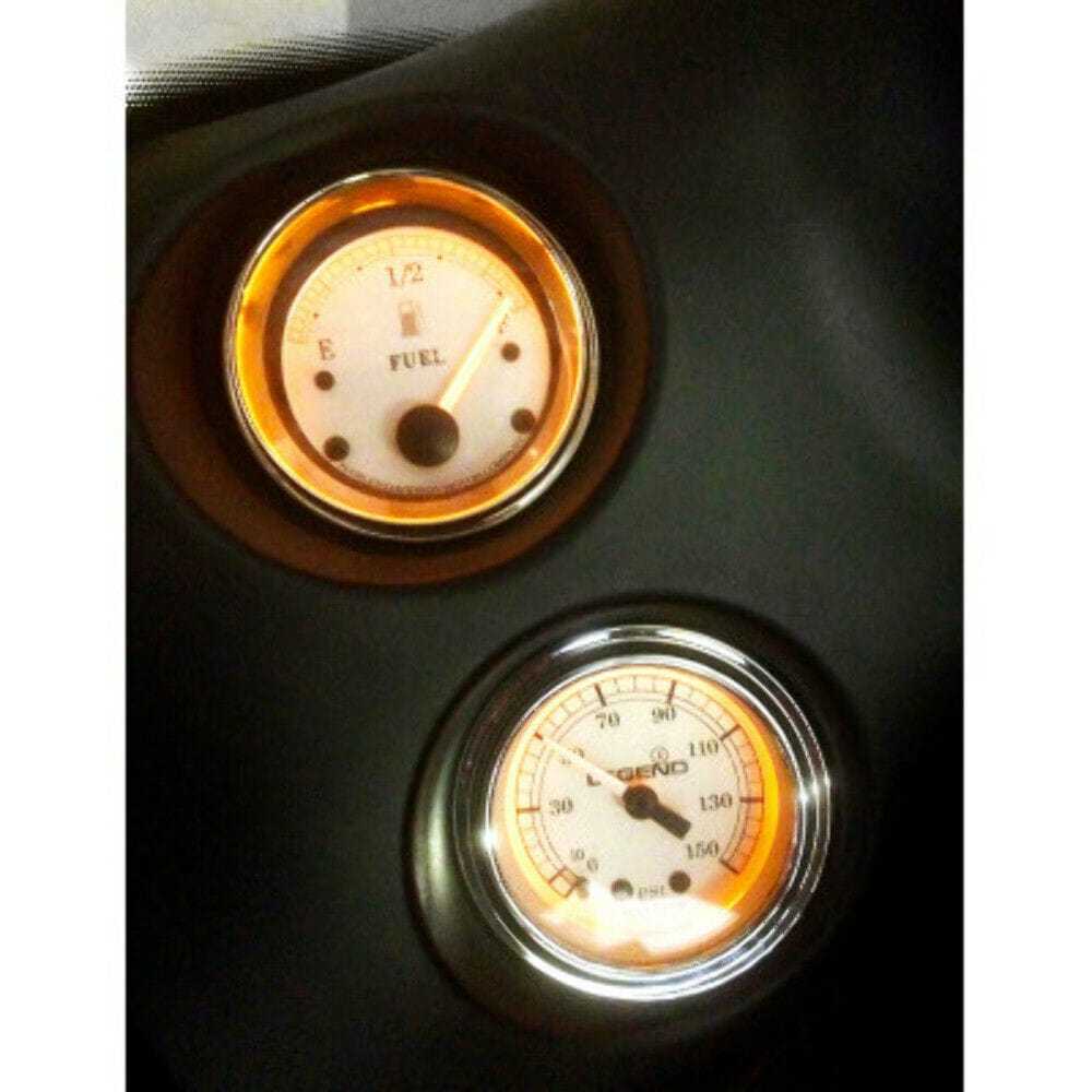 Legend Suspension, Legend Suspension Diamond Fairing Mount LED Backlit PSI Pressure Gauge Harley