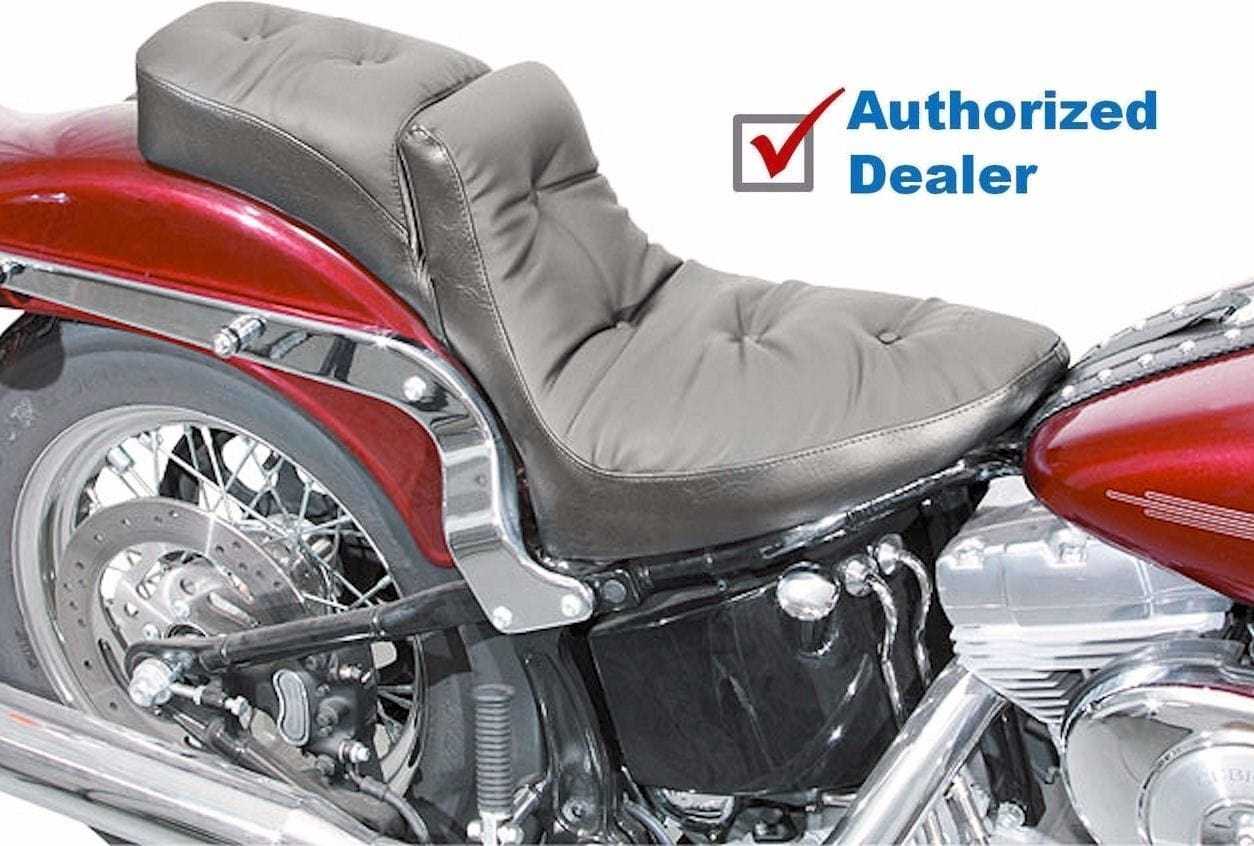 Mustang, Mustang Regal Duke One-Piece Black Pillow Seat 2000-2006 Harley Softail 75049