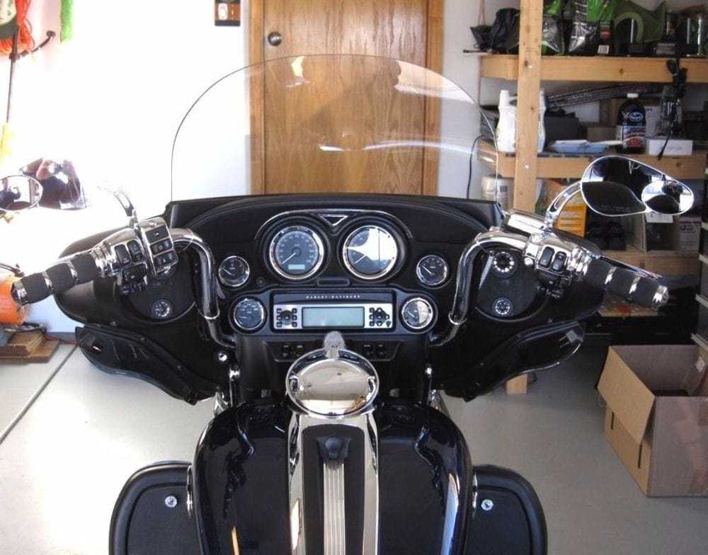 Paul Yaffe Bagger Nation, Paul Yaffe Chrome 10 Classic Ape Hanger Handlebars Harley Touring Dresser Bagger